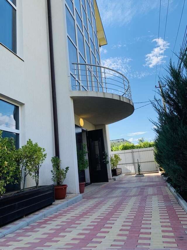 Отель Bon Amour Гагра-3